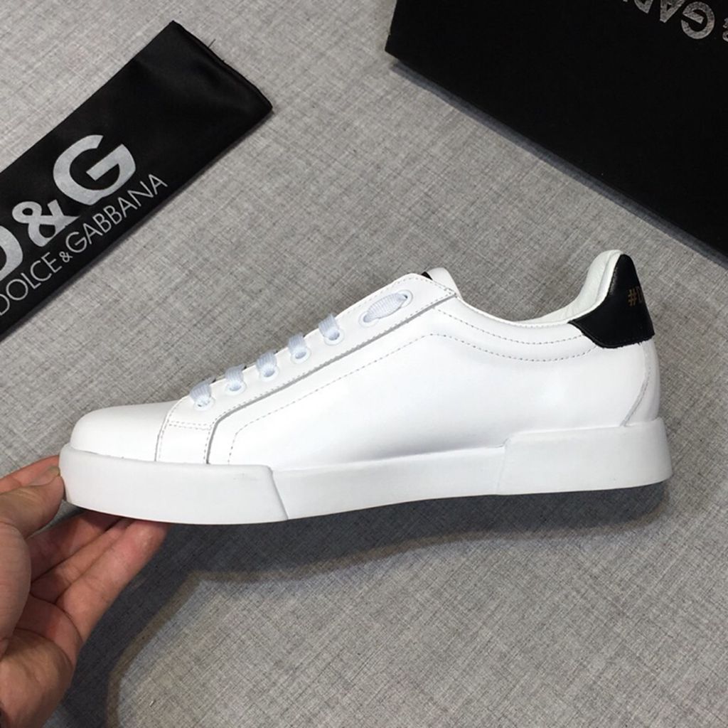 D*G sneaker